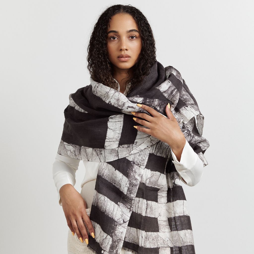 Carbo Black & White Handwoven Wax Block Printed Linen Scarf