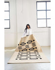Varj Plush Hand Knotted Black And White New Zealand Merino Rug