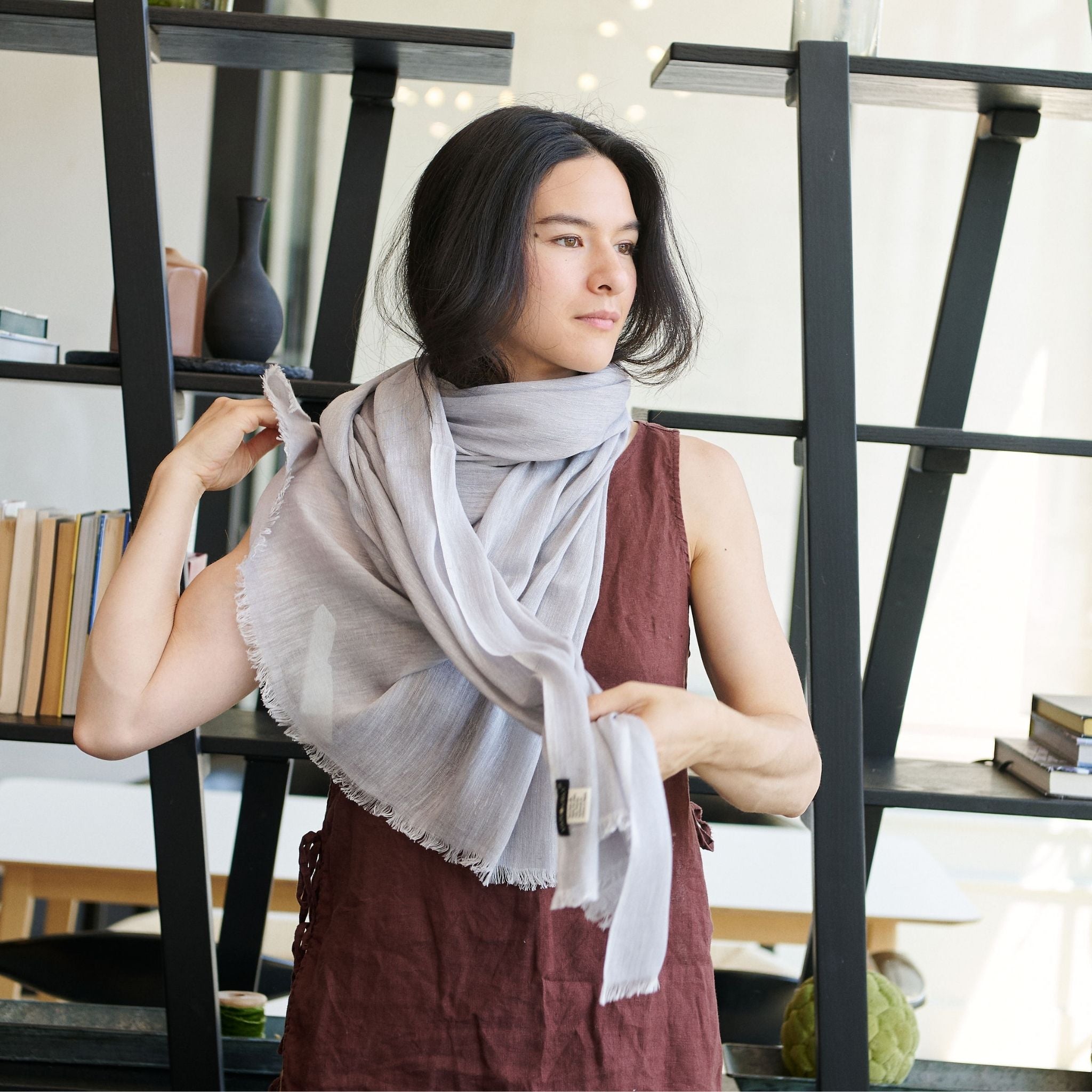 小物 Linen scarf Pebble Light Gray Hand Woven Soft Linen Scarf Timeless Style