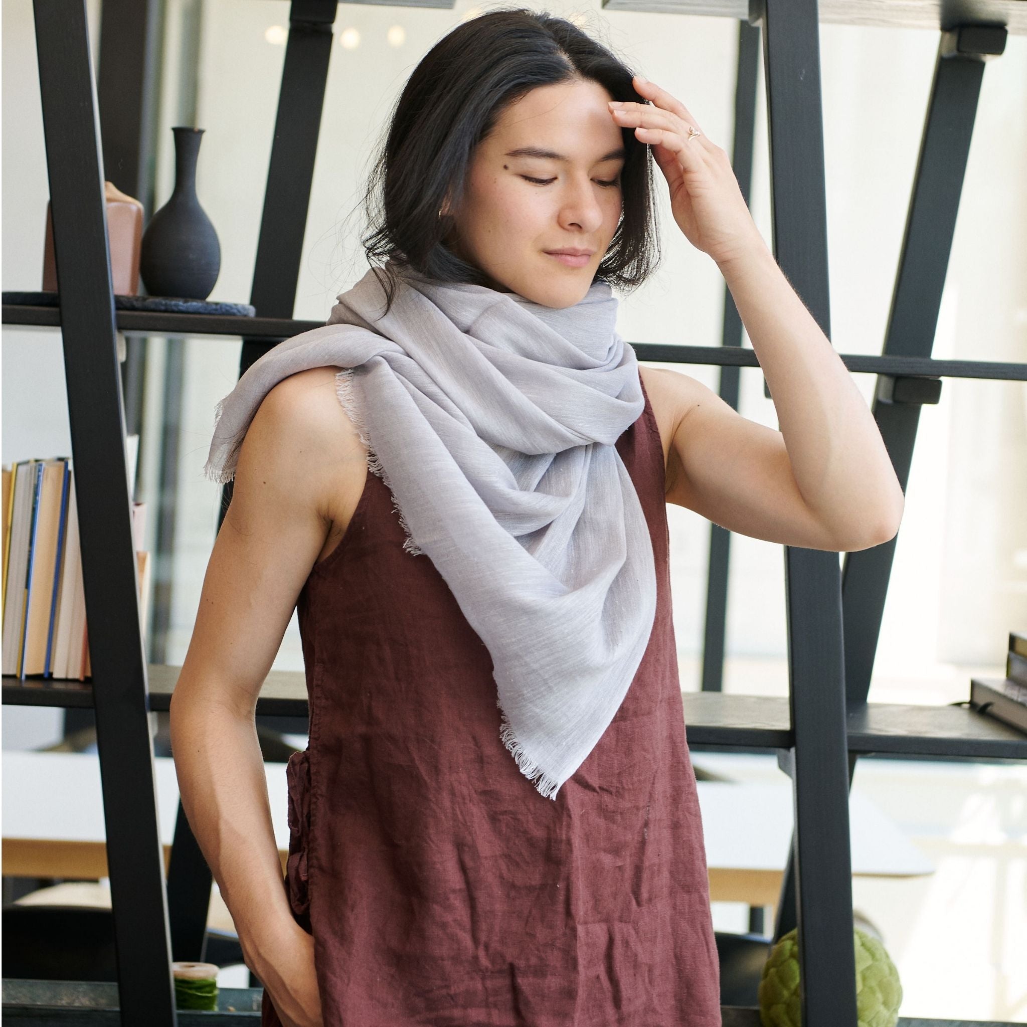 小物 Linen scarf Pebble Light Gray Hand Woven Soft Linen Scarf Timeless Style