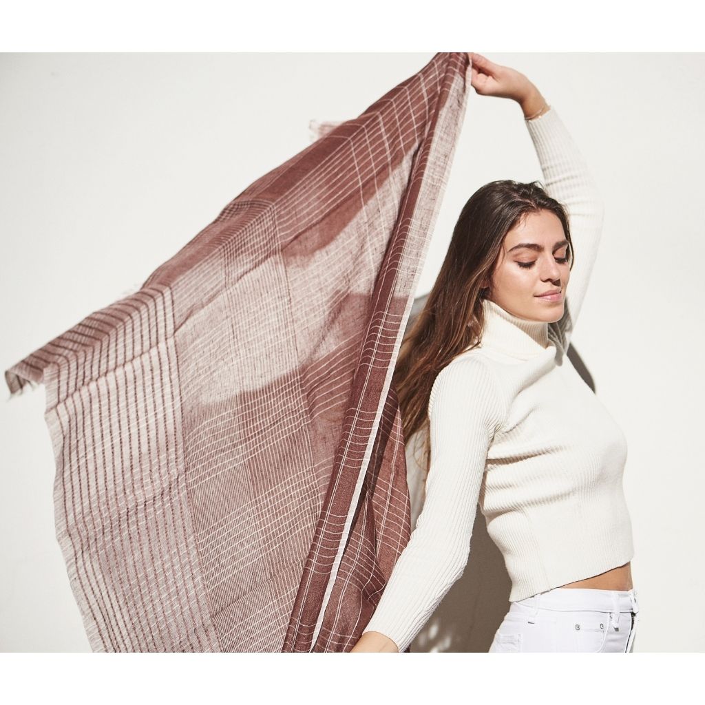 Auro Cinnabar Handwoven Linen Scarf