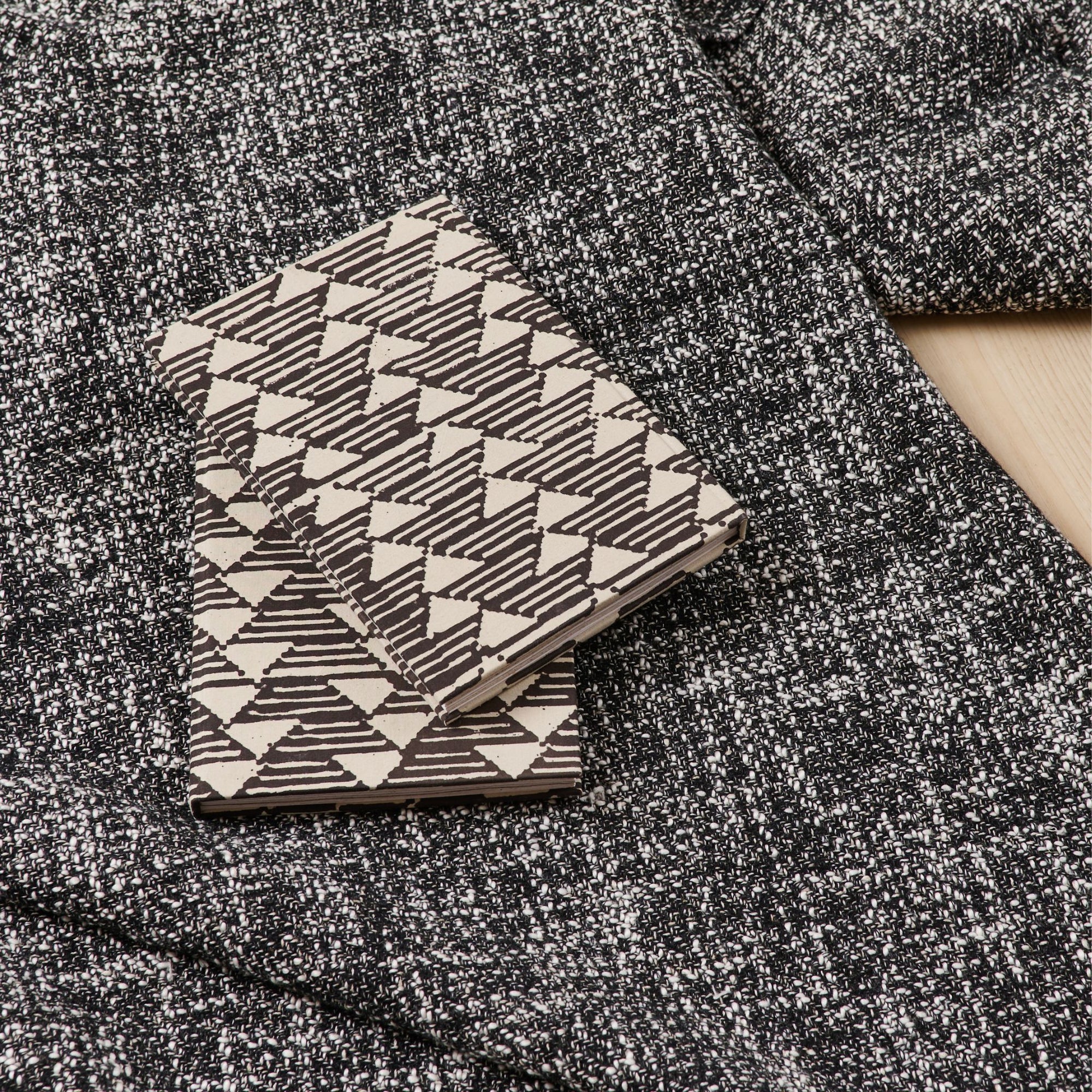 Tria Black White Zero Waste Handmade Artisanal Journal