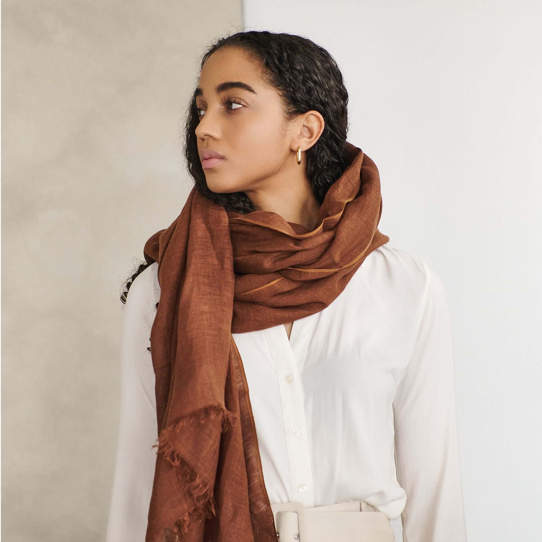 Coco Brown Hand Woven Linen Silk Blend Scarf – Variously