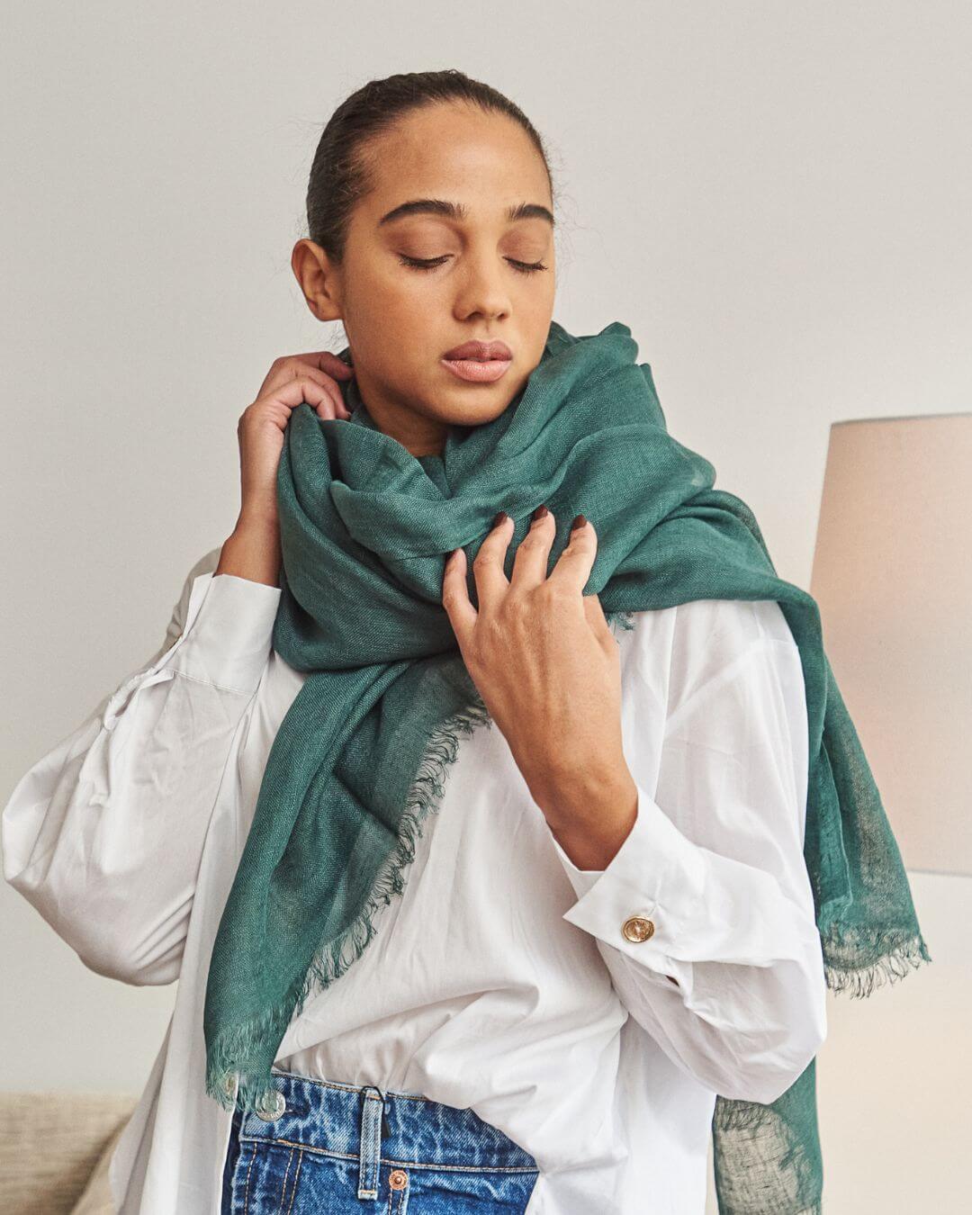 Moss Dark Green Soft Linen Silk Handwoven Artisanal Scarf – Variously